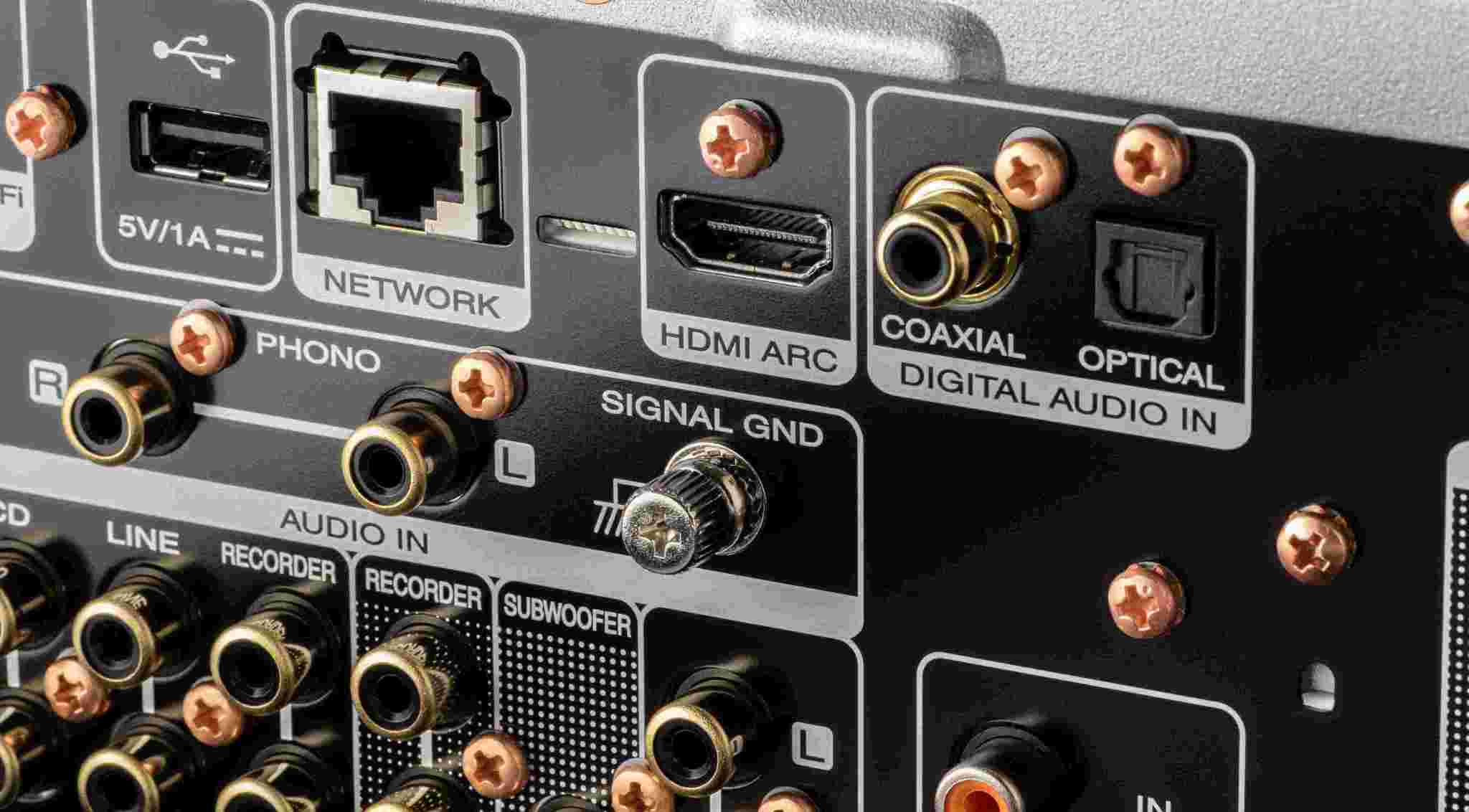 101 MODEL40n SG HDMI ARC 1