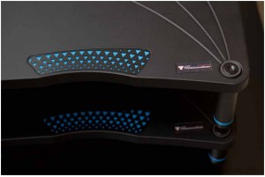 Bassocontinuo LYRA XL4 2.1 McIntosh Edícia; vystavený prezentačný set s tromi policami (2/4)