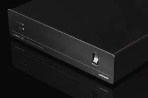 Audioquest PowerQuest 707 EU SCHUKO - síťový filtr s přepěťovou ochranou (8/9)