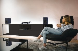 Pro-Ject Colourful Audio System 2 - All-in-one Hi-Fi systém s gramofónom - Satin Blue (7/9)