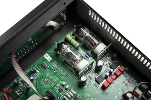 Pro-Ject DAC Box RS FINAL EDITION - D/A převodník s elektronkami - černý (4/5)