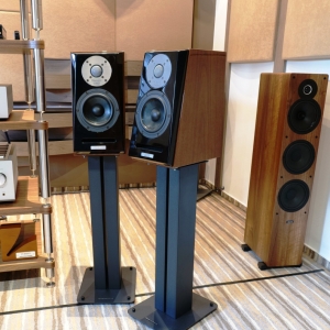 phoca_thumb_l_studio_11_2021h